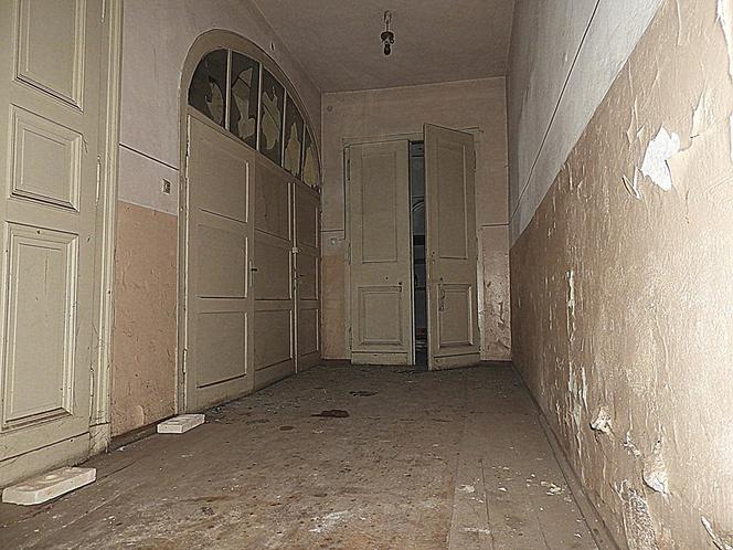 Opuszczony pałac na Dolnym Śląsku