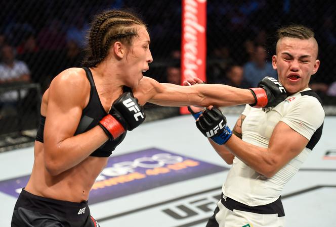 Joanna Jędrzejczyk, Jessica Andrade_1pub