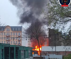 Pożar bazaru Różyckiego. To kolejny raz w ostatnich miesiącach