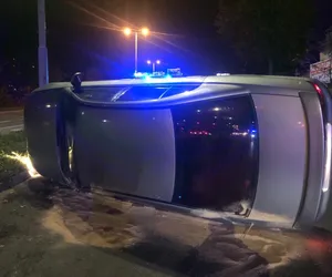 Zderzenie dwóch pojazdów na ul. Pstrowskiego w Olsztynie. Utrudnienia w ruchu
