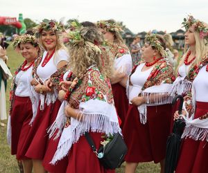 Korowód dożynkowy na dożynkach wojewódzkich 2025 w Świdniku