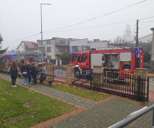 Pożar w liceum w Końskich! Z budynku ewakuowano sto osób. Co się stało?