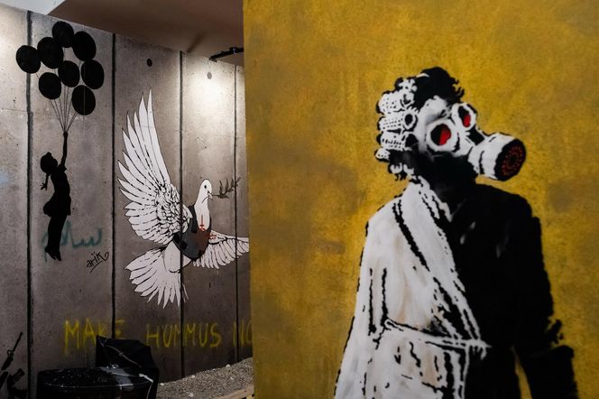 Banksy w Warszawie. Gdzie i kiedy będzie można obejrzeć prace najbardziej tajemniczego artysty? 