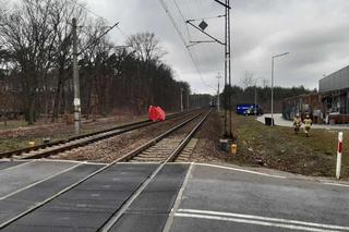 Tragedia na torach. Nie żyje 37-latek potrącony przez pociąg