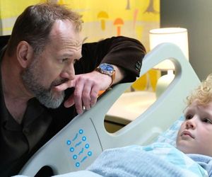 M jak miłość odcinek 1874. Szef Mirosław Wójcik (Jakub Kornacki), Tymek (Ksawery Krajewski)