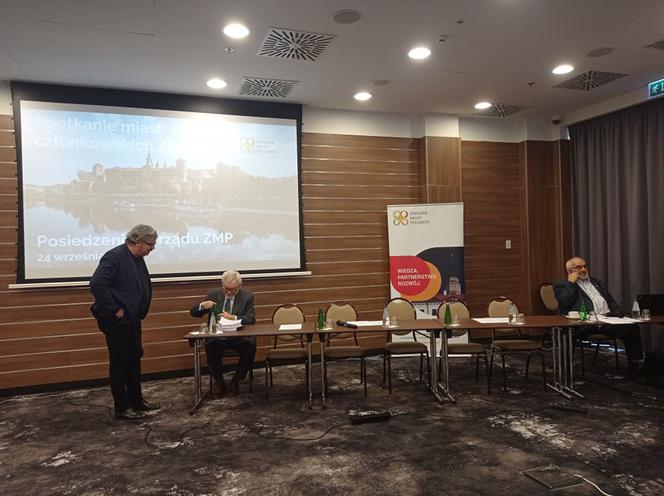 Polski Ład zrujnuje budżety samorządów. Przerażające wyliczenia Związku Miast Polskich