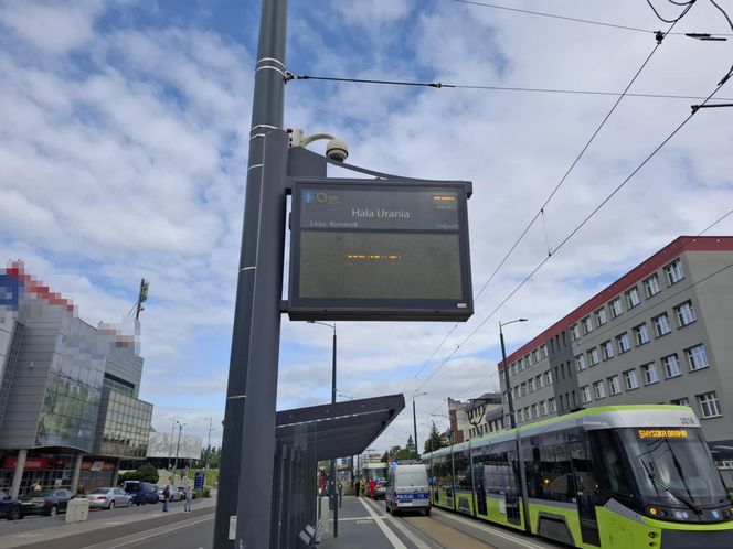  Olsztyn. Format - Śmierć na torach. Tramwaj potrącił rowerzystkę! Poważne utrudnienia.