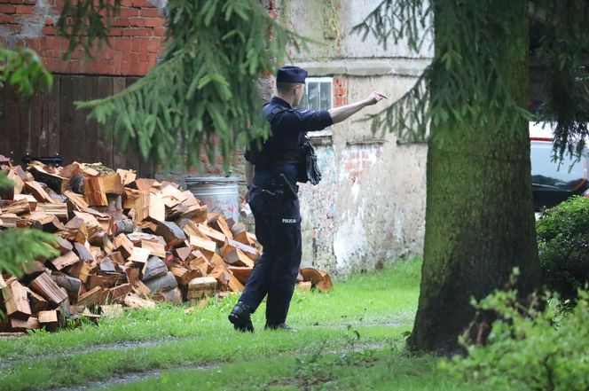 Koszmar w Janikach Wielkich. Syn zamordował rodziców