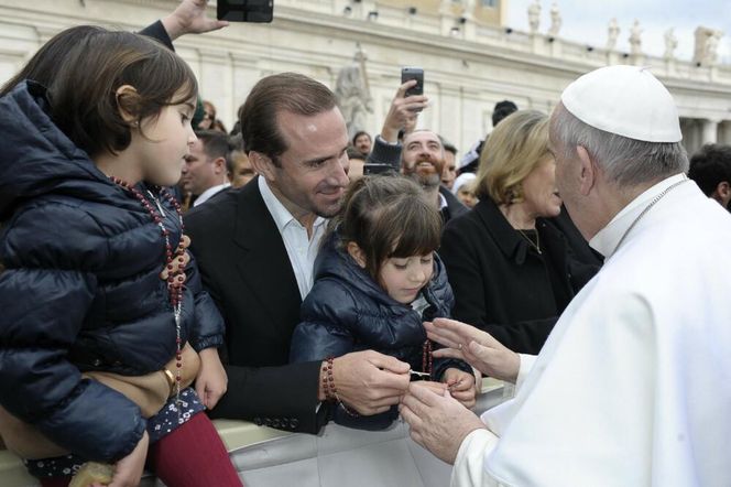 Papież Franciszek spotykał się na przestrzeni lat z gwiazdami