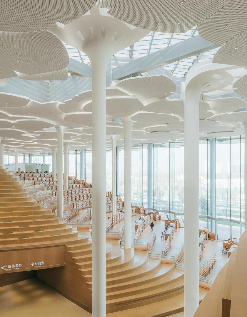 Snøhetta  - wnętrza biblioteki w Pekinie