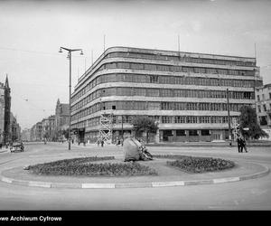 Galeria Renoma we Wrocławiu ma prawie 100 lat. Kto zaprojektował kultowy dom handlowy? 