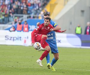 Nie tak miało być. Kompromitacja Niebieskich na Stadionie Śląskim. Wisła rozniosła Ruch Chorzów