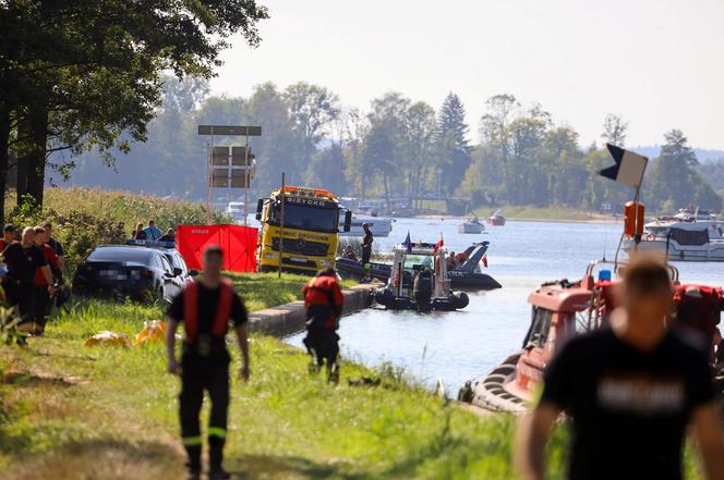 Auto zsunęło się do wody. Dramat na Kanale Grunwaldzkim