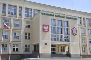 Żandarmeria Wojskowa zatrzymała ośmiu podchorążych WAT. Przestępstwo w trakcie egzaminu z angielskiego
