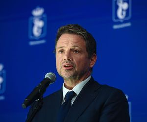 Trwa nadzwyczajna sesja Rady Warszawy. Kiedy wniosek o nocną prohibicję w całym mieście?