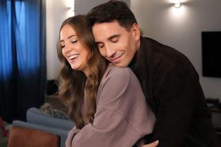 	Barwy szczęścia odc. 2978. Oliwka (Wiktoria Gąsiewska), Tomasz Kępski (Jakub Sokołowski) 