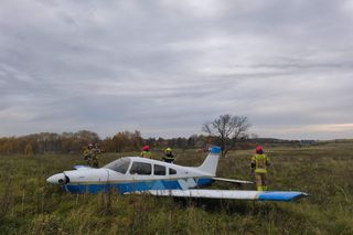 Awaria silnika w awionetce. Dwie osoby na pokładzie, chwile grozy w powietrzu!