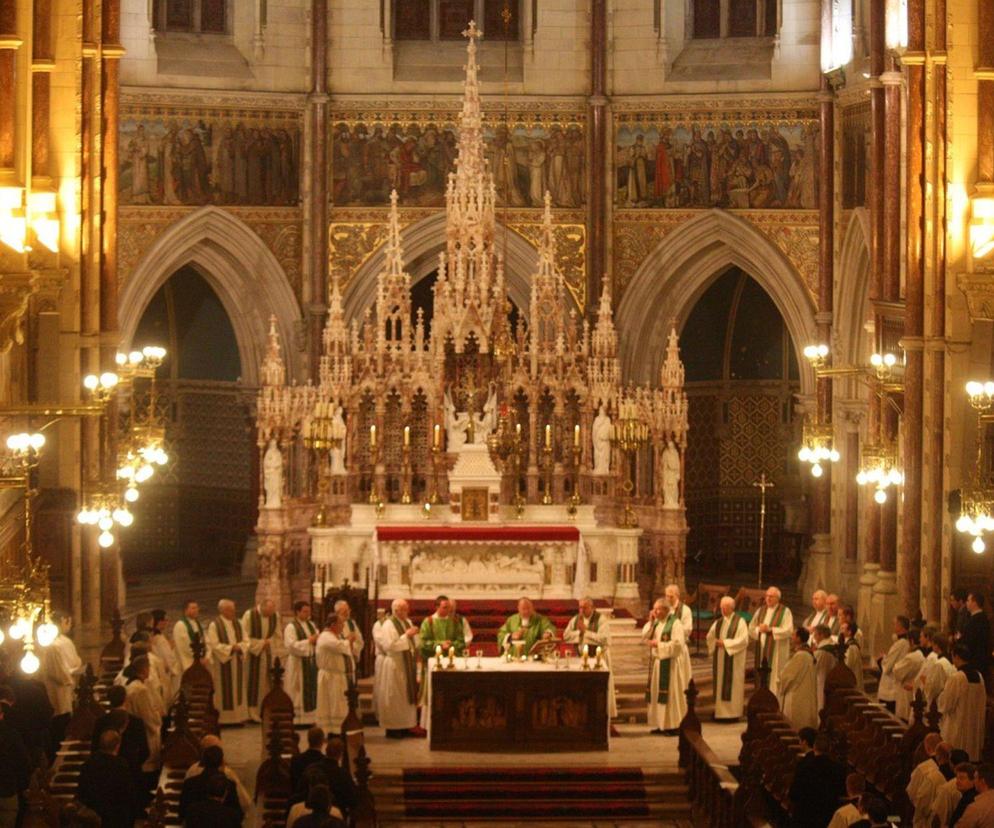 Msza święta w kościele