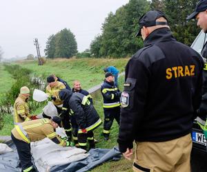 Trwają przygotowania na wielką wodę w Odolanowie. Niż genuański może przynieść powódź i podtopienia [ZDJĘCIA]