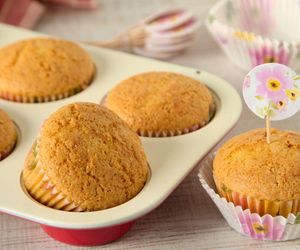 Obłędne babeczki jogurtowe. Najprostszy przepis bez miksowania