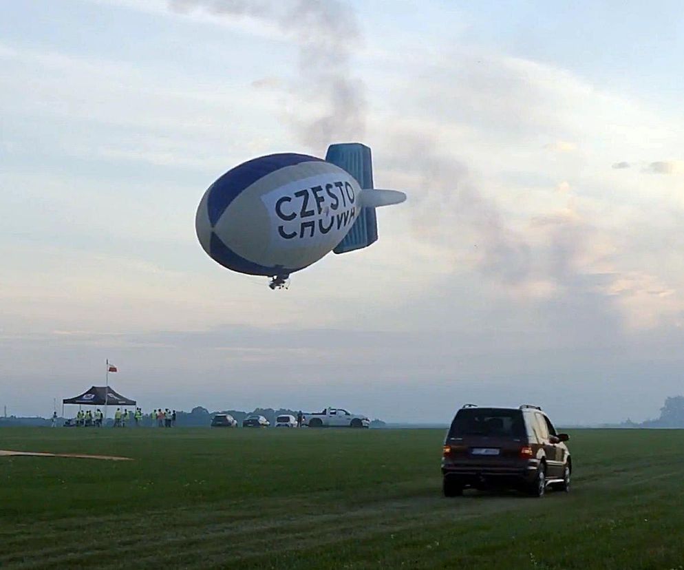 Sterowiec spadł na drzewa w czasie Air Show Rudniki