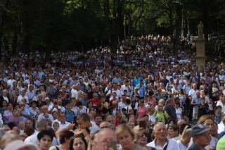 44. Piesza Pielgrzymka Wrocławska na Jasną Górę. Jak się zapisać? [CENY, TERMIN, TRASA]