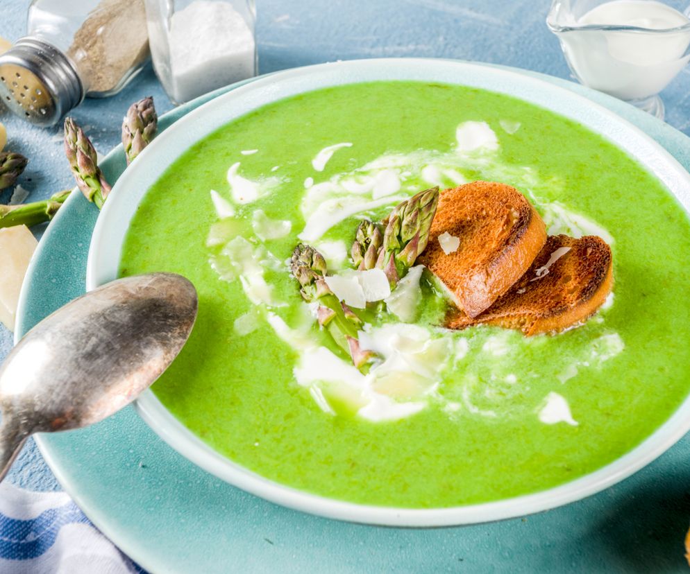 Łatwa zupa szparagowa: efektowna i przepyszna