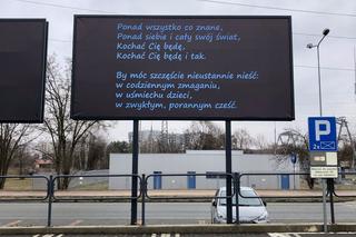 Katowice: Wynajął trzy bilboardy na Bażantowie, by wyznać miłość Pauli!