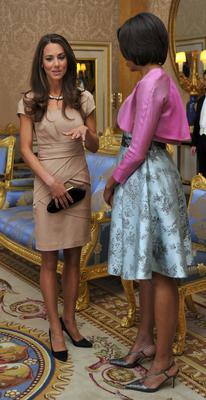 Kate Middleton w sukience za 175 funtów