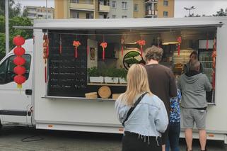 Tłumy na Street Food Festival w Rzeszowie. Kuchnia świata w food truckach 