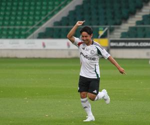 Legia z hukiem rusza po tytuł. Warszawski klub z wielką pompą zaprezentował kadrę na nowy sezon