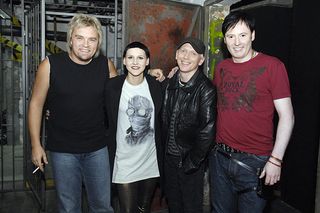 Macierzyństwo uratowało Agnieszkę Chylińską. Jej metamorfoza od scenicznej bestii do czułej matki