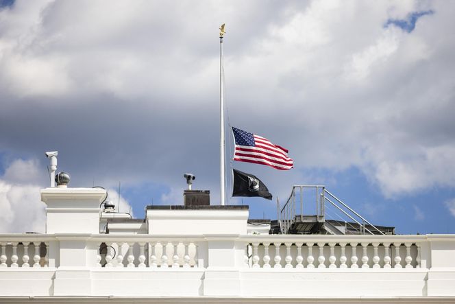 Mordował dzieci w szkole, chciał zabić Trumpa. Nowe fakty o masakrze w USA
