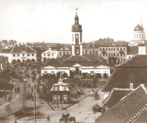 Tak zmieniał się słynny Rynek Kościuszki w Białymstoku. Mamy zdjęcia nawet z XIX wieku! [GALERIA]