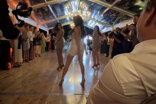 Ślub Roxie Węgiel i Kevina Mgleja: Roksana zaprezentowała dzikie tańce przed Kevinem