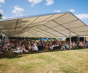 Festiwal Życia w Kokotku trwa. To chrześcijański Woodstock ZDJĘCIA 