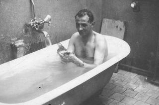 QUIZ PRL. Czym pachniał PRL?