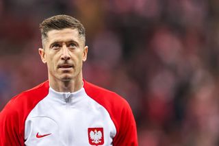 Robert Lewandowski podjął decyzję. Hiszpanie aż łapią się za głowę, taki ma plan na przyszłość piłkarz