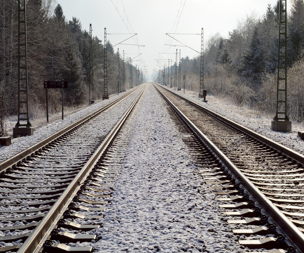 Radom. Potrącenie na torach kolejowych. 