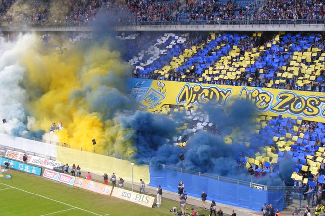 Mecz oglądało na stadionie blisko 40 tys. kibiców.