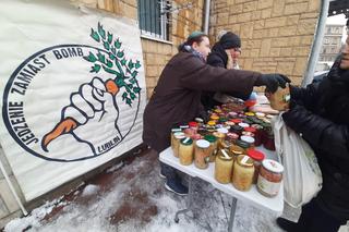 Food Not Bombs