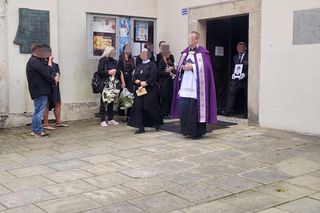 Pogrzeb Agnieszki Guz i jej syna w Sandomierzu. Rodzina i przyjaciele żegnają projektantkę gwiazd