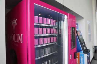 Automat z perfumami Skolima stanął w Lublinie