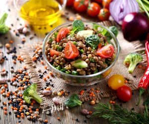 Tych 5 roślin gwarantuje zastrzyk białka. Dodaj do listy zakupów 