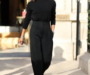 Victoria Beckham wyjaśnia, dlaczego od lat się nie uśmiecha do zdjęć. Powód jest bardzo nieoczywisty
