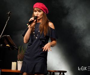 Muzyczna Podróż do serca Paryża w Łukowie. Zobacz zdjęcia z wieczoru piosenki francuskiej w ŁOK!