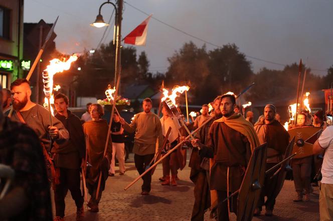 Dymarki Świętokrzyskie 2023 w Nowej Słupi. Koncerty, pokazy i dużo atrakcji