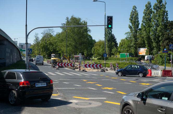 drogowcy naprawią rondo na Woli