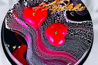 W jego tortach można się przejrzeć jak w lustrze, to jedyne takie w Kujawsko-Pomorskiem. Ma Manię słodkości, a prawie nie używa cukru 