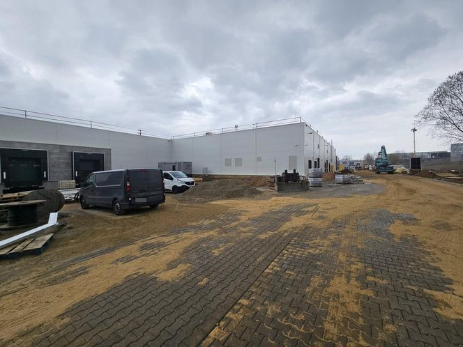 Czeladź. Światowy gigant z branży elektronicznej buduje w Polsce zakład. Prawie 300 osób znajdzie pracę [ZDJĘCIA].